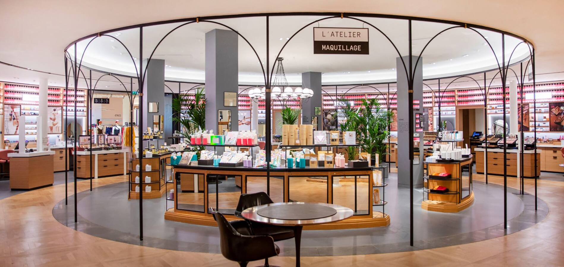 Le Bon Marché, Parisian department store - Selective Retailing – LVMH