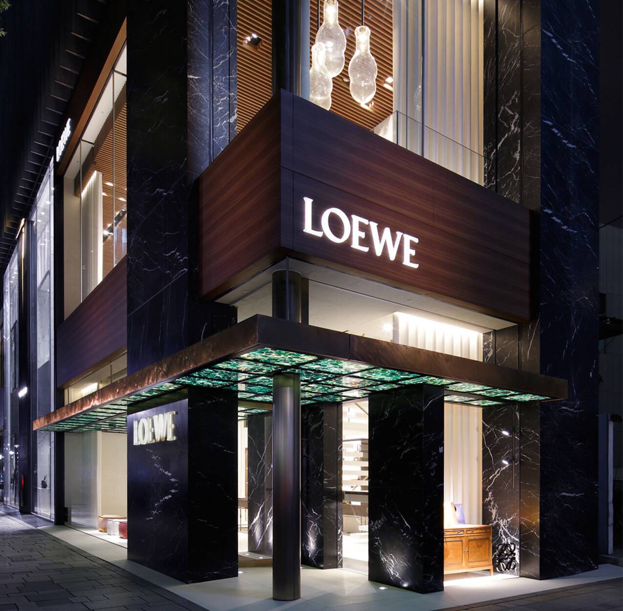 Loewe, accessories, ready-to-wear - Fashion & Leather Goods – LVMH