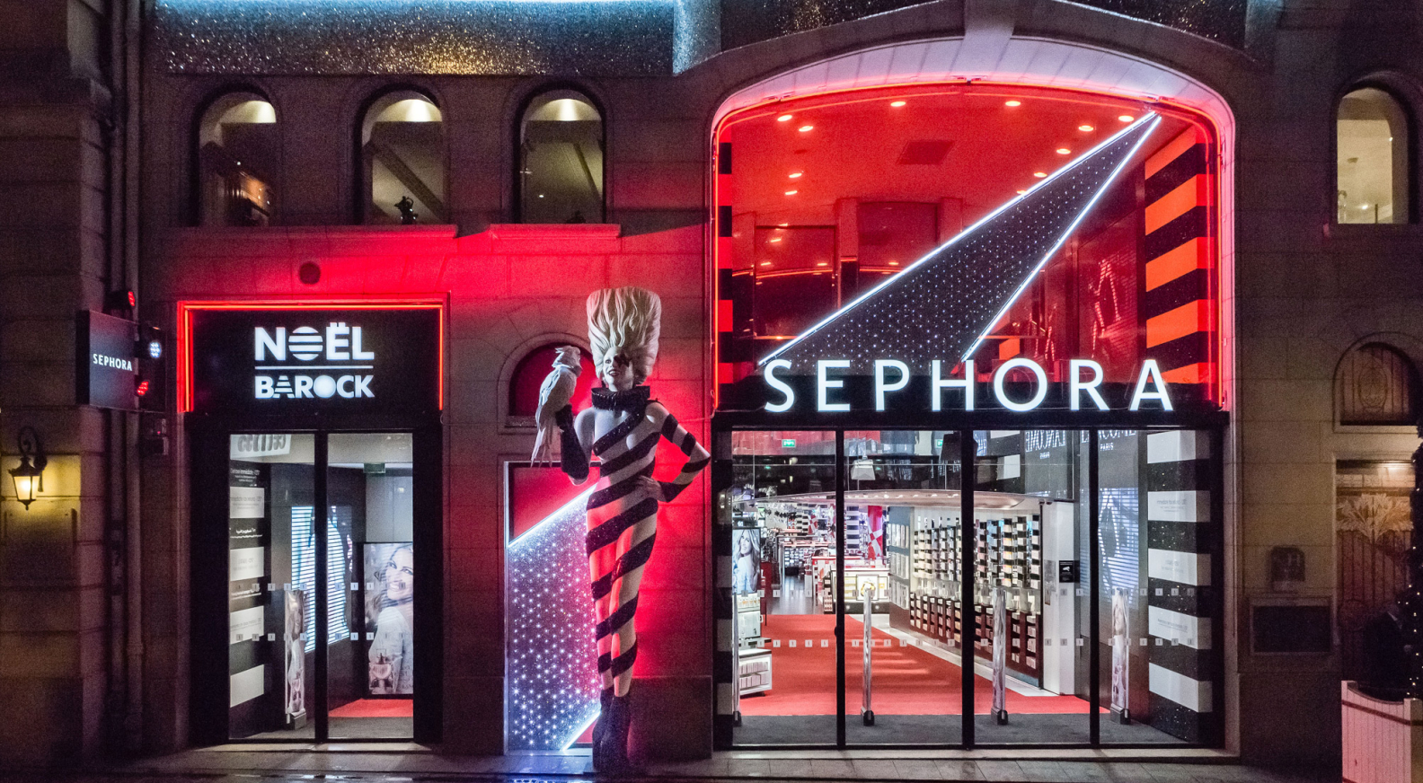 Holiday spirit abounds at Sephora stores - LVMH