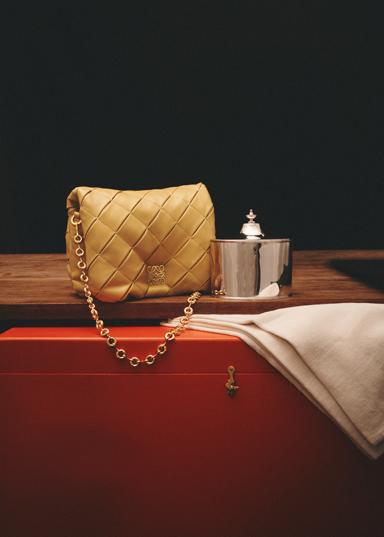 Loewe Collection : r/handbags