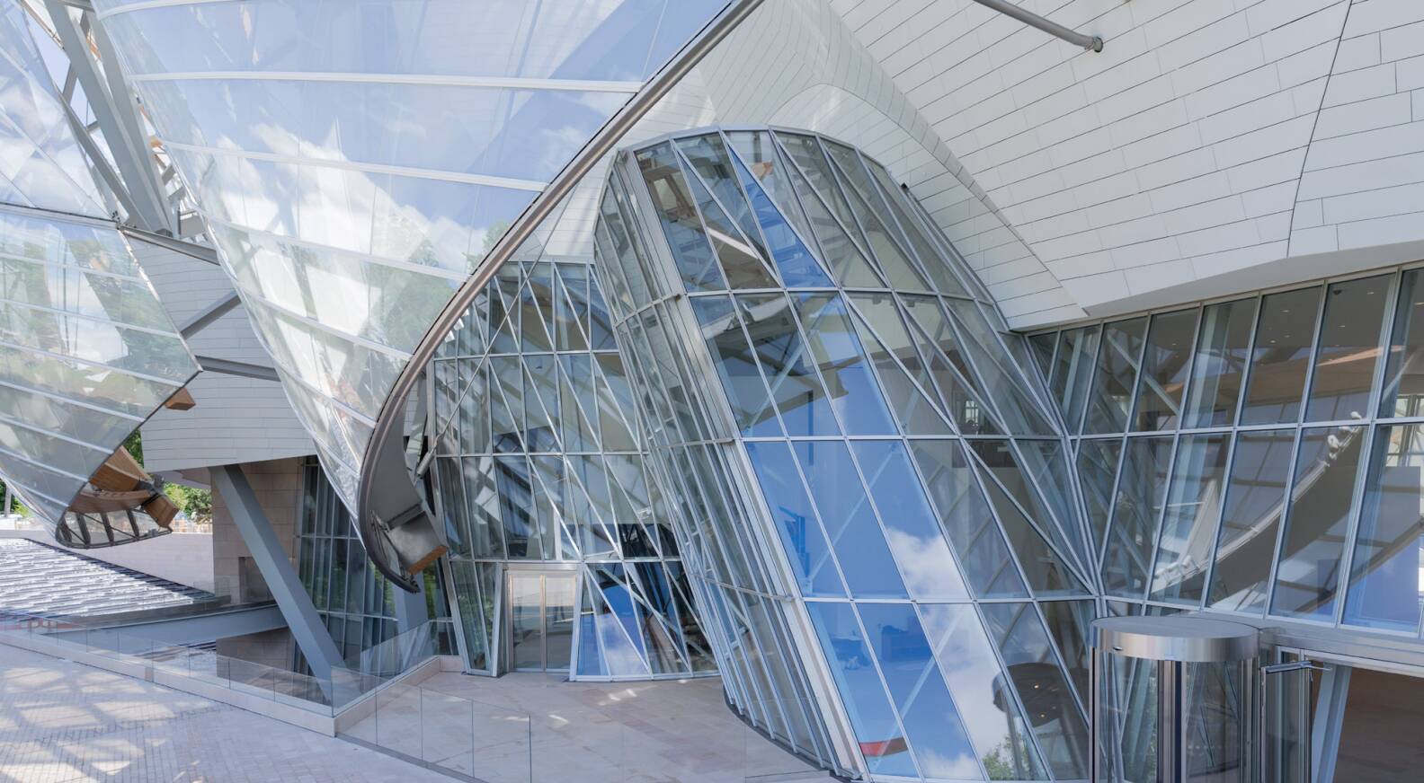 fondation louis vuitton by frank gehry takes shape in paris