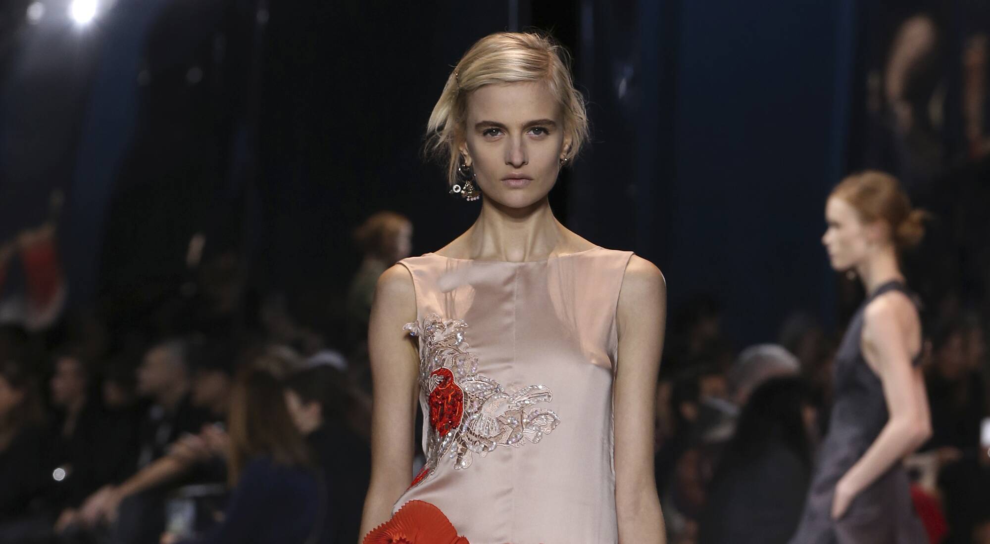 Dior, Givenchy, Balenciaga… LVMH et Kering font sensation à la Paris  Fashion Week 