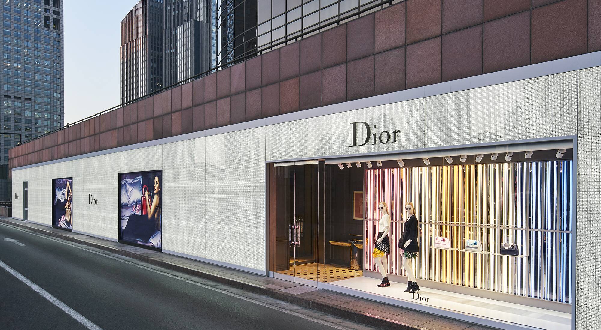 Dior inaugurates a new flagship in China - LVMH