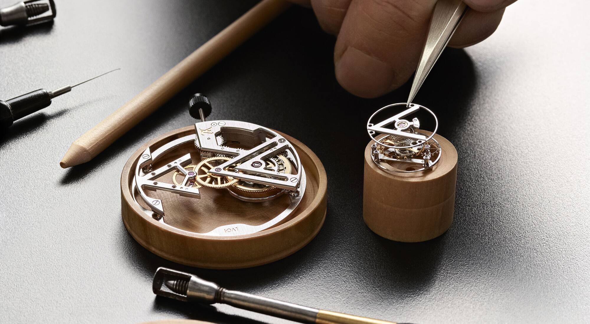 Louis Vuitton, a young history of watchmaking