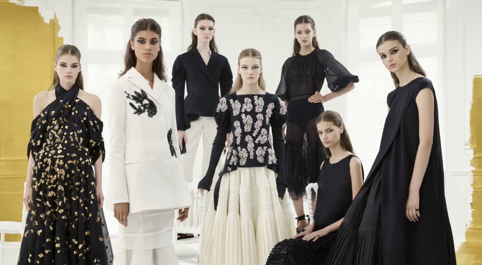Показ коллекции Haute Couture Dior 