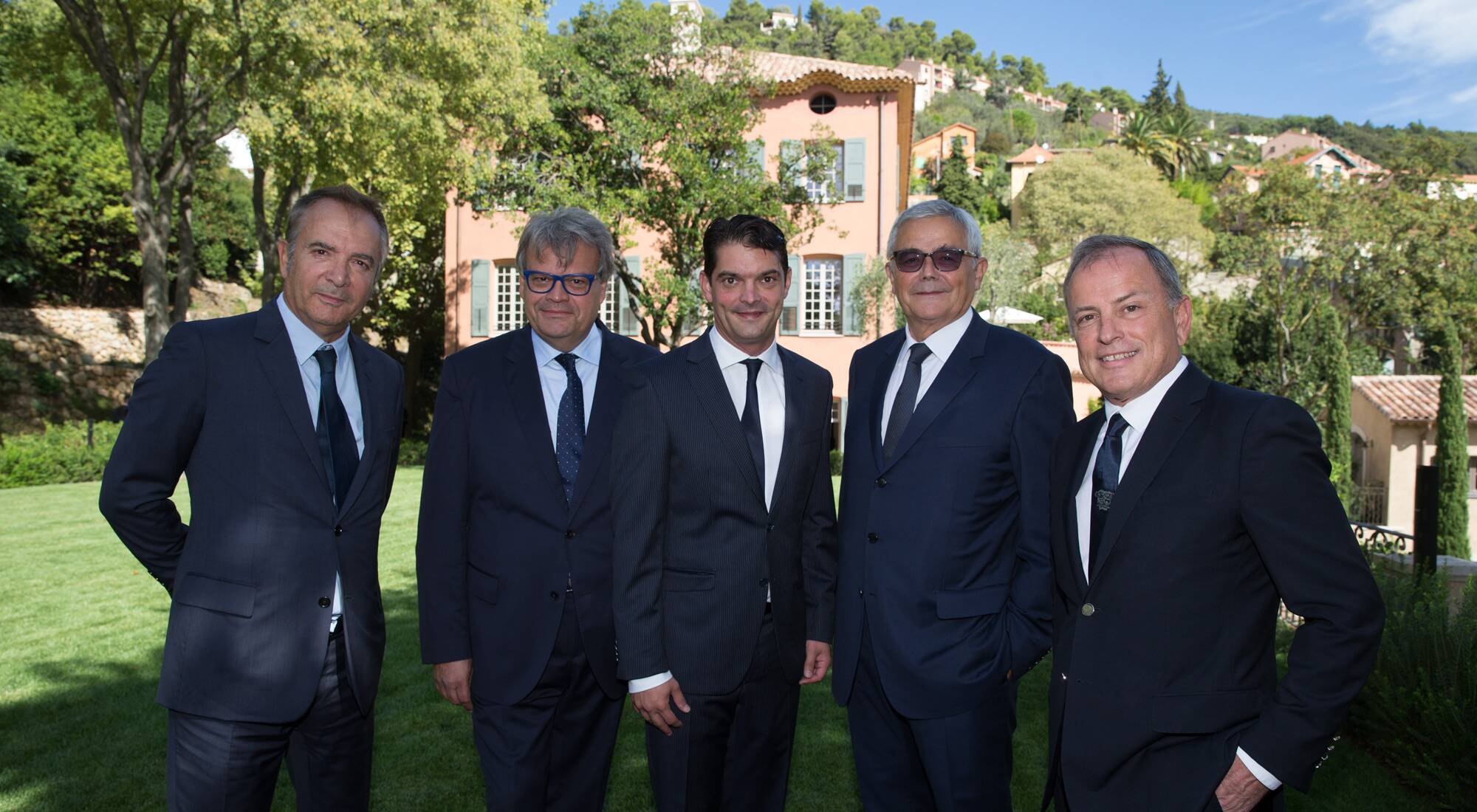 LVMH, Louis Vuitton and Christian Dior inaugurate Les Fontaines Parfumées -  LVMH