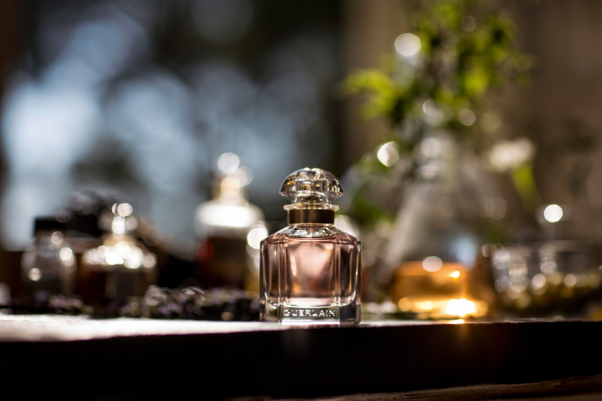Beauty 'n Fashion: Perfume – Guerlain – L'Heure Bleue – the good, the fab &  the lovely