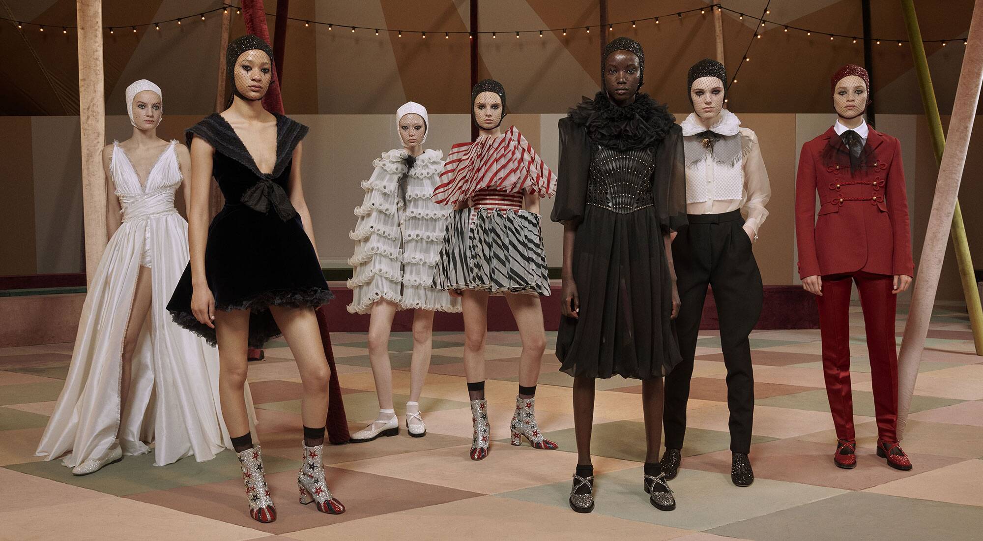 Maria Grazia Chiuri parades a circus inspired theme for Dior Spring-Summer  2019 haute couture collection - LVMH