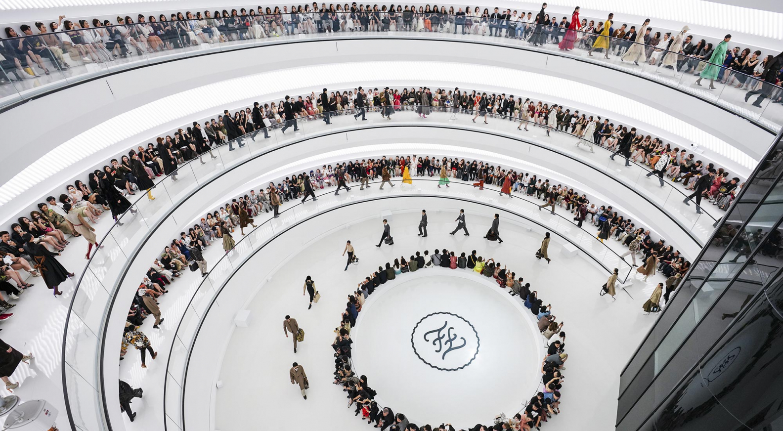 Fendi celebrates legacy of Karl Lagerfeld with presentation of Women's and Men's Fall/Winter 2019-2020 in Shanghai - LVMH