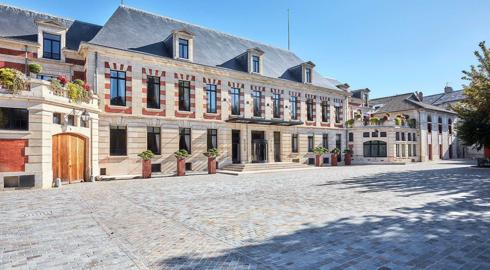 Moët Hennessy Moves its Paris Headquarters to Le Bon Marché