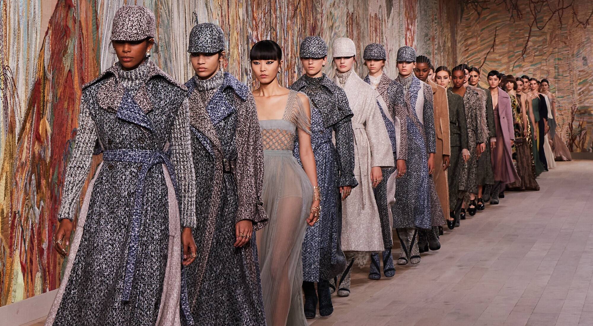 Christian Dior Fall 2022 Couture Collection