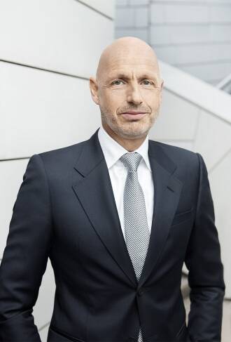 LVMH rejigs beauty division, names Stephane Rinderknech CEO