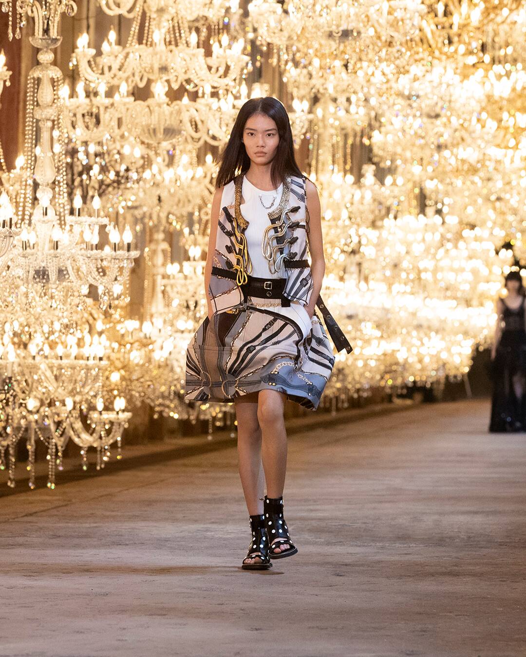 Louis Vuitton a Shanghai, la sfilata uomo primavera estate 2021