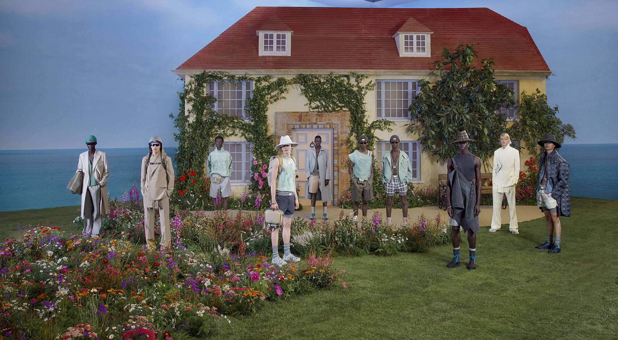 LVMH en LinkedIn: Louis Vuitton Spring-Summer 2023 Men's Collection