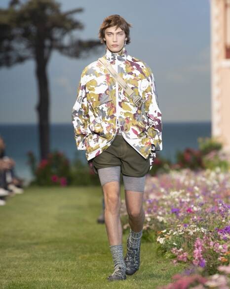 Men's wardrobe at Fashion Weeks: Fendi, Givenchy, Louis Vuitton, Dior, and  Loewe's visions 