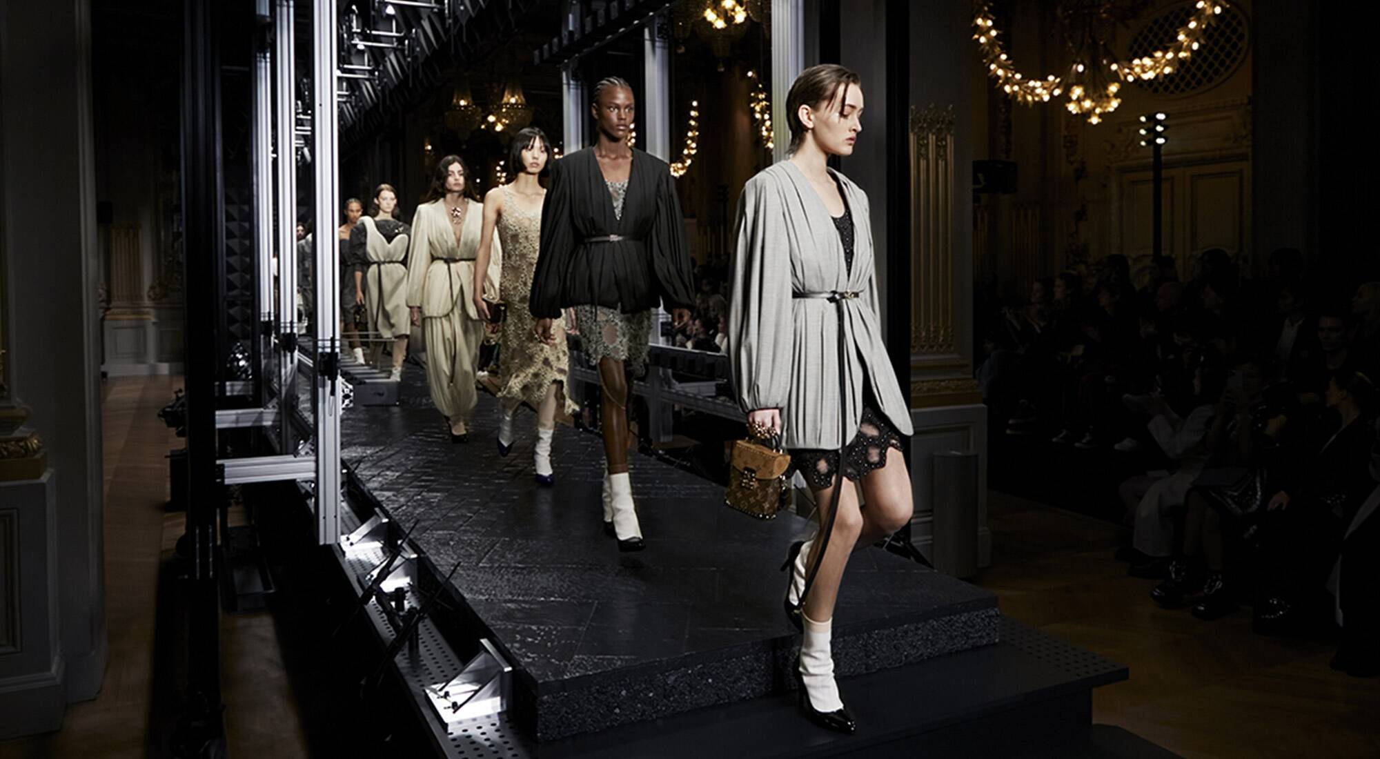 Front Row  Louis Vuitton Spring 2023