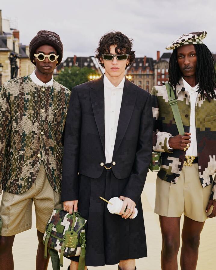 Louis Vuitton Fashion Show Bags For Men's Size 10