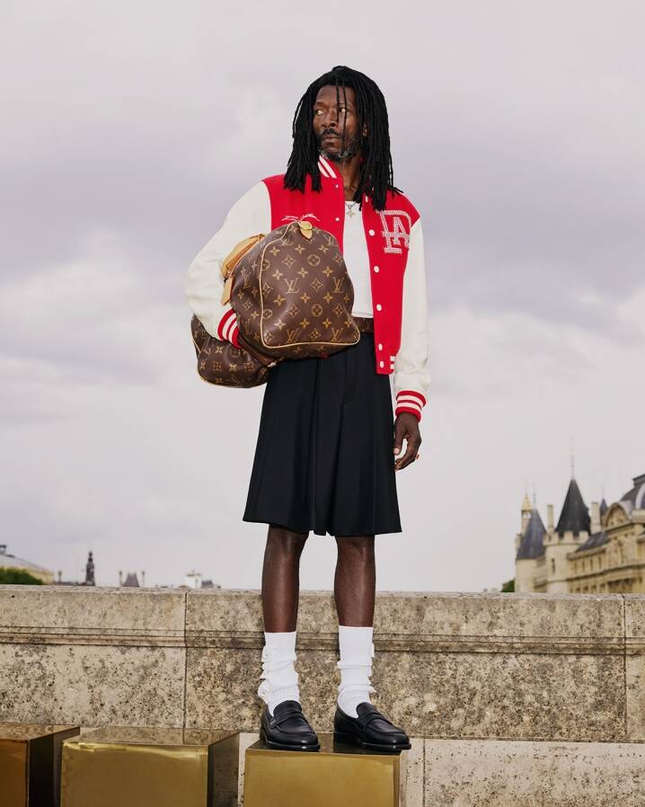 Supreme x Louis Vuitton in 2023  Leather duffle bag men, Designer duffle  bags, Louis vuitton duffle bag