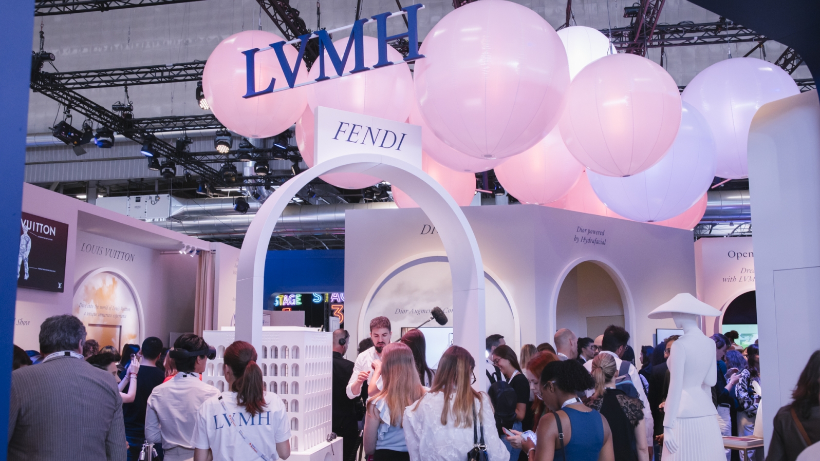 Louis Vuitton Balloon Display Box
